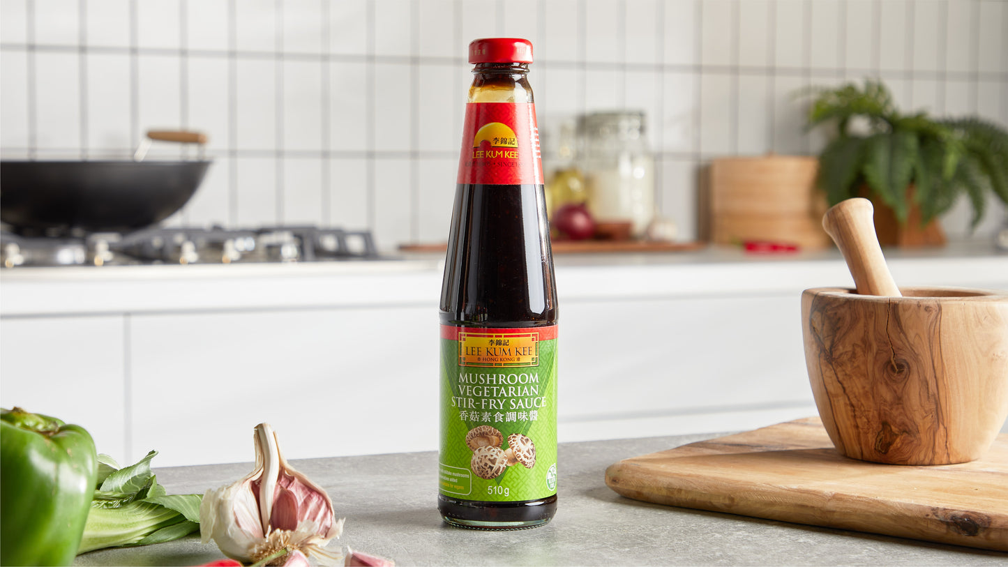 Lee Kum Kee Mushroom Vegetarian Stir Fry Sauce (Vegan Oyster Sauce)